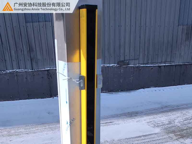單邊光柵如何實(shí)現(xiàn)自發(fā)自收？