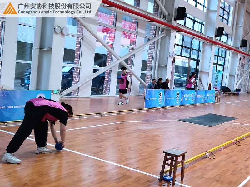 實(shí)心球投擲電子測量光幕技術(shù)詳解