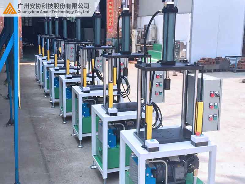 安全光柵行業(yè)標準與CE認證案例.jpg