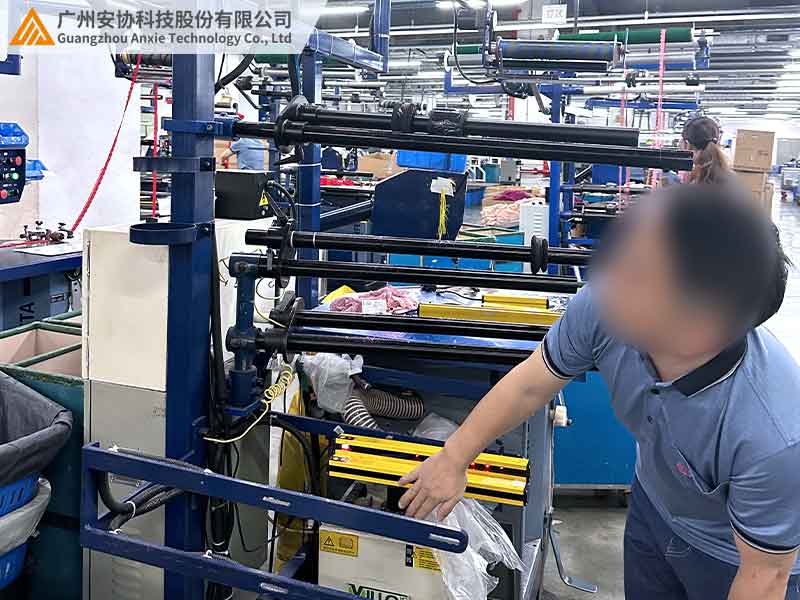 單邊光柵非接觸布料檢測(cè)