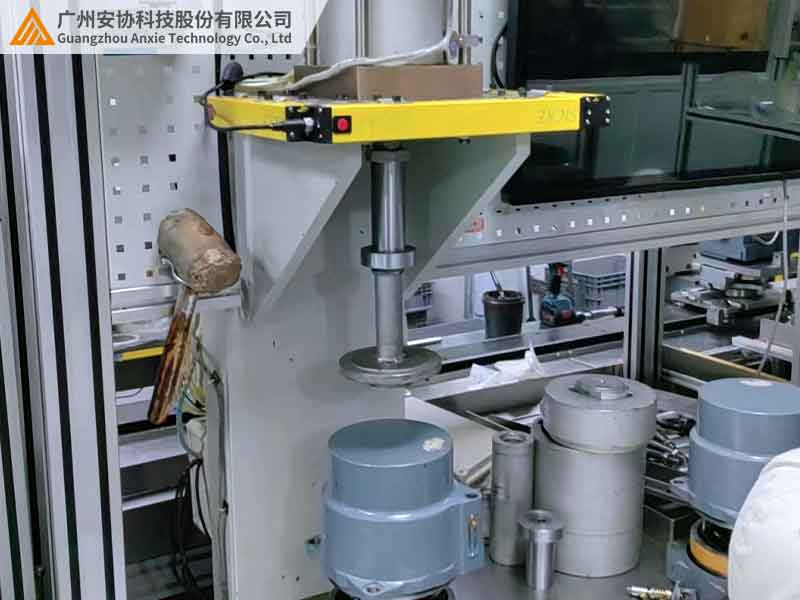 狹小空間單邊光柵垂直安裝案例.jpg