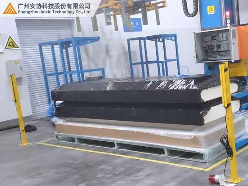 安全光幕的現(xiàn)場案例.jpg
