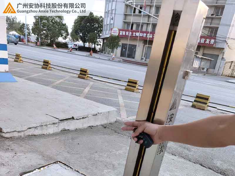 戶外地磅單邊漫反射光幕解決方案